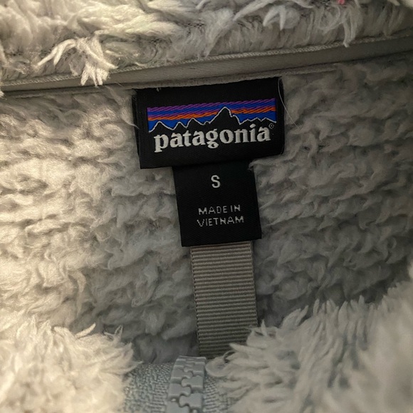 patagonia fluffy jacket - Picture 2 of 3